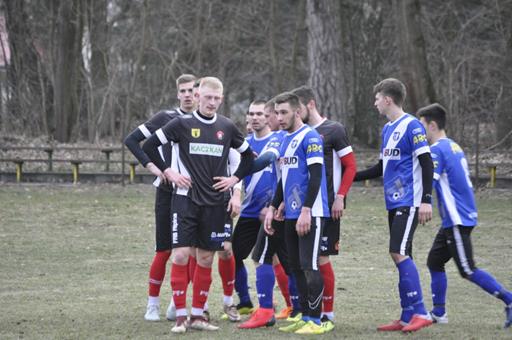 Pierwszy sparing Jeziorowców