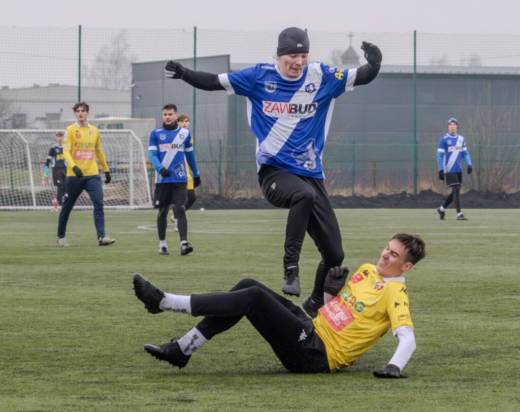 Remis w pierwszym sparingu. Olimpia II Elbląg – Jeziorak Iława 1:1 (0:0)