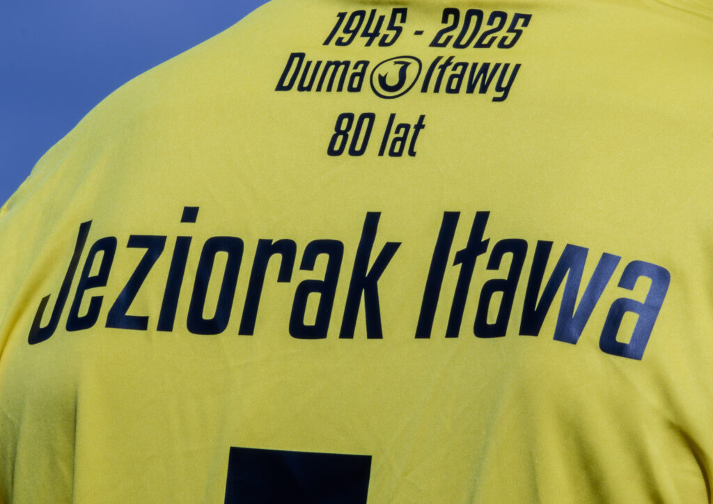 Smutny wieczór. Tęcza Biskupiec – Jeziorak Iława 4:1 (1:1)