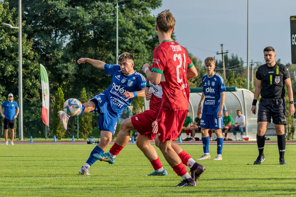 Galeria z meczu Zatoka Braniewo – Jeziorak Iława