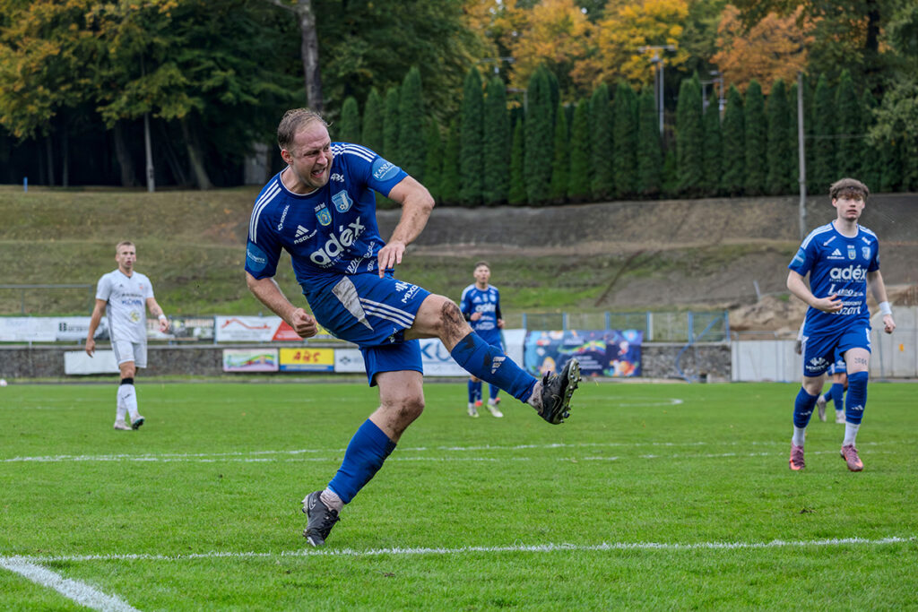 Galeria z meczu Jeziorak Iława – LKS Tyrowo