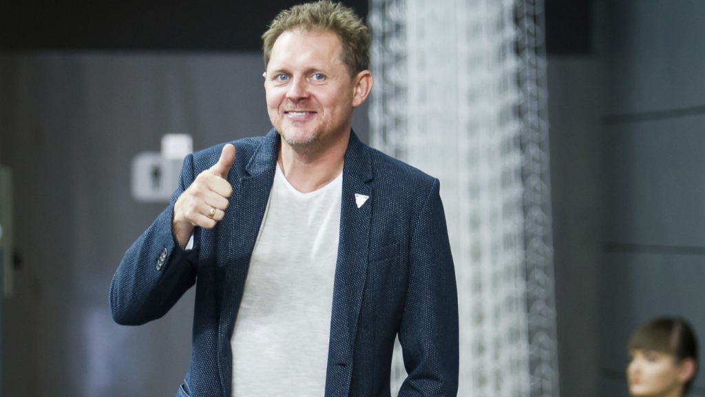 „Jeziorak to część tożsamości miasta” wyjątkowe życzenia od Olimpijczyka Jarosława Kotewicza