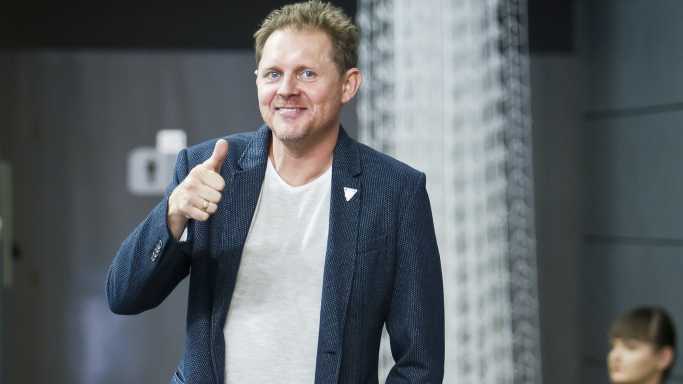 „Jeziorak to część tożsamości miasta” wyjątkowe życzenia od Olimpijczyka Jarosława Kotewicza